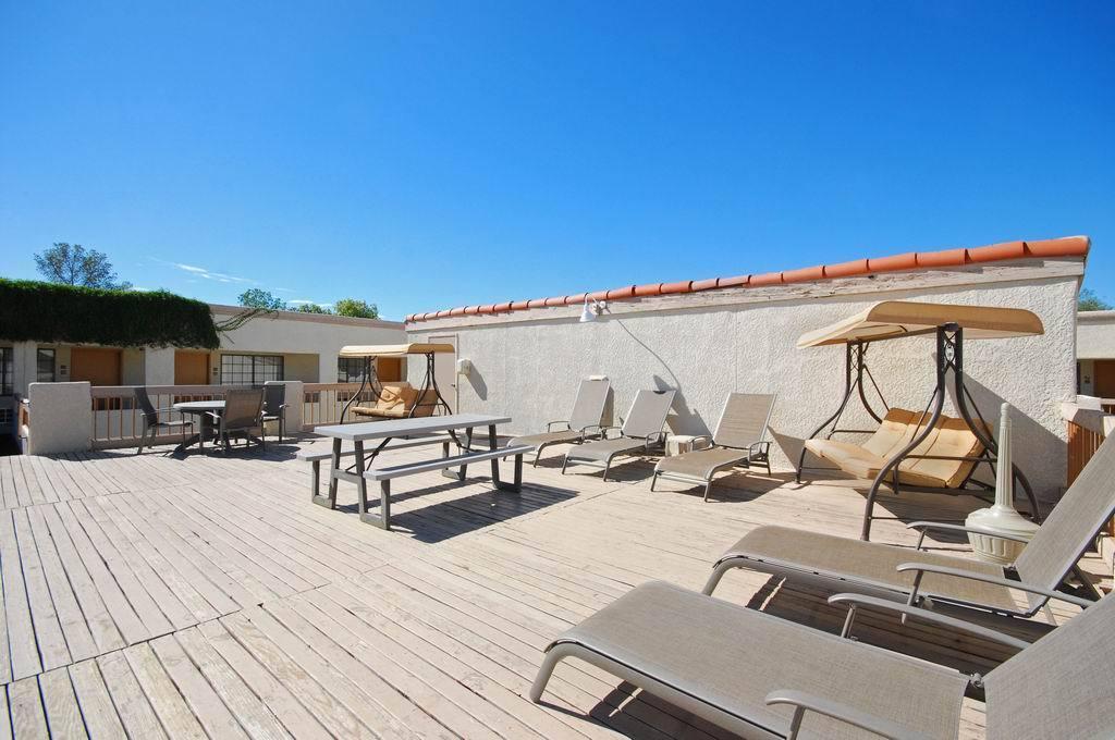 Ramada Tucson East Hotel Exterior photo
